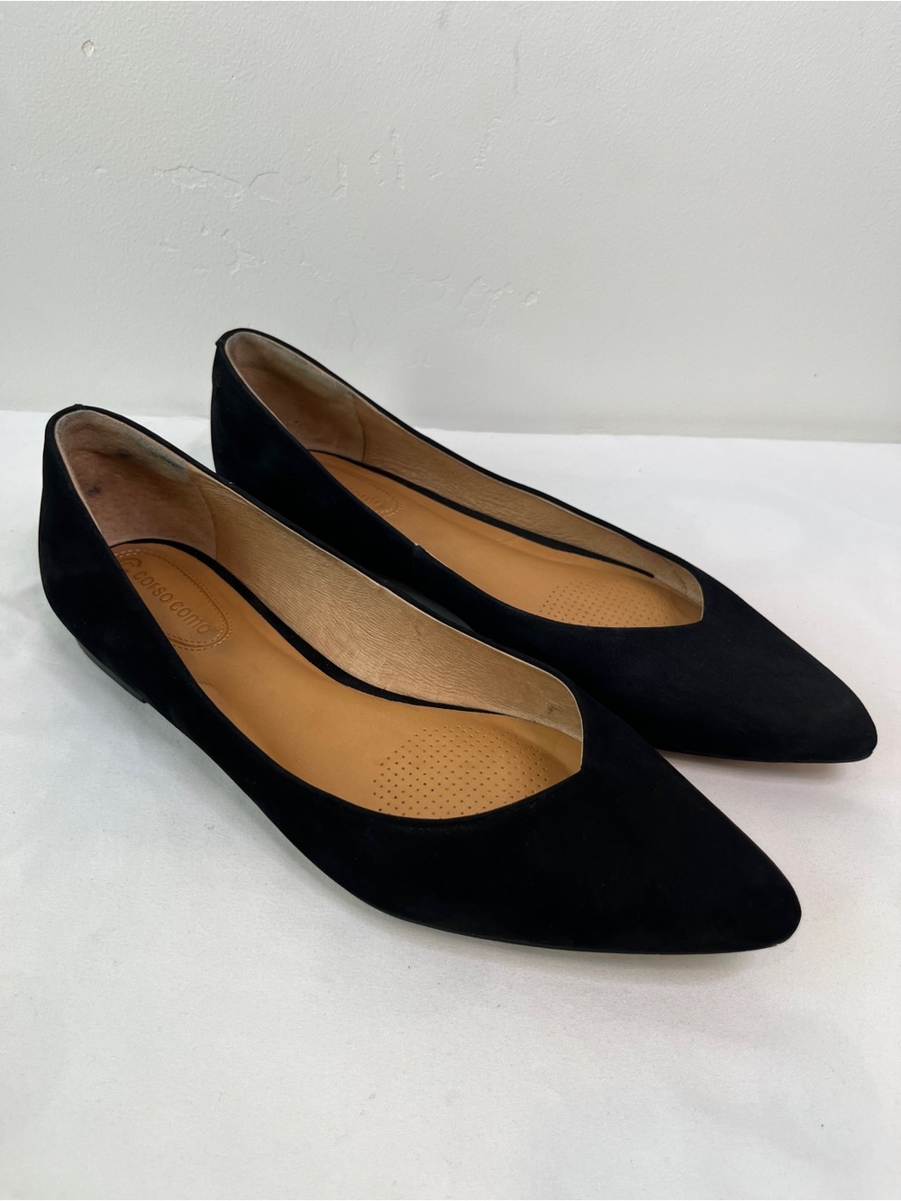 Corso Como Jullia Black Suede Pointed Toe Ballet Flats Womens Size 9.5M 41